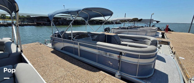 2022 Bennington 22SL