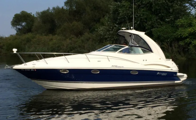 2005 Cruisers 300 Express