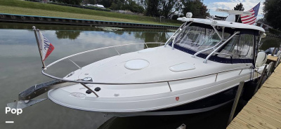 2005 Hydra Sports 3300VX