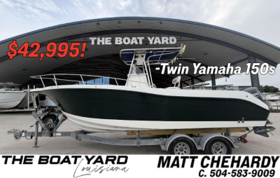 2005 Seaswirl Striper 2601 Center Console O/B