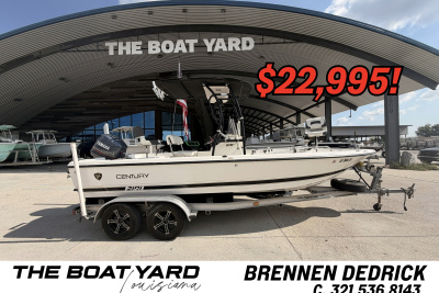 2000 Century 2101 Bay Boat