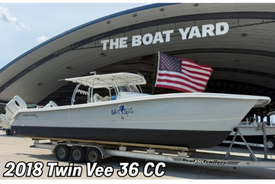 2018 Twin Vee 36 Center Console