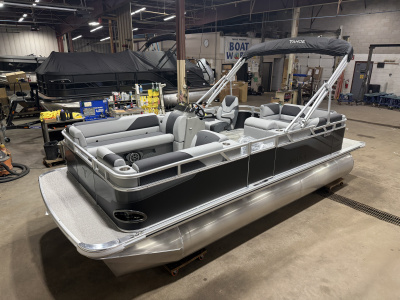2027 Tahoe Sport 1980 Cruise & Honda 4-Stroke EFI
