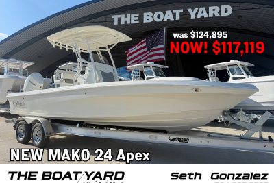 2026 Mako 24 Apex