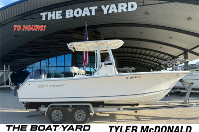 2015 Sea Hunt Triton 225