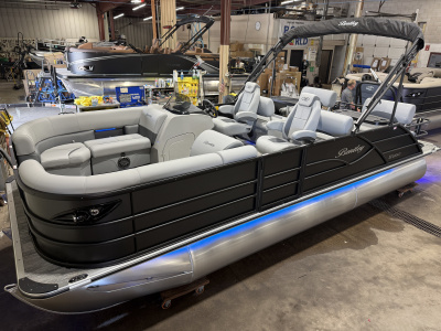 2027 Bentley Legacy 223 QSB Swingback Tritoon & Honda 4-Stroke EFI