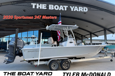 2020 Sportsman Masters 247 Bay Boat