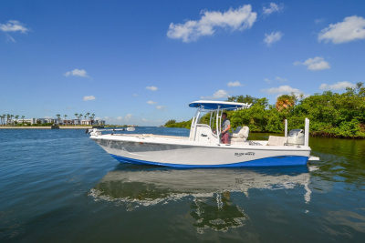 2020 Blue Wave 2800 Makaira