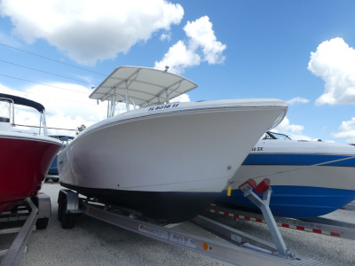 2023 Sailfish 242 CC