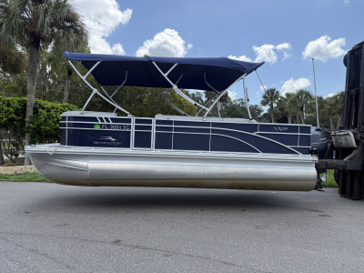 2022 Bennington SX 20