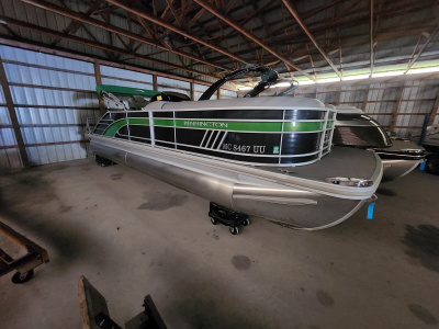 2022 Bennington 24 LXSB