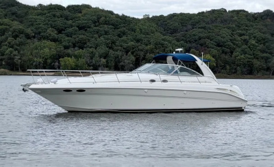 2001 Sea Ray 410 Sundancer