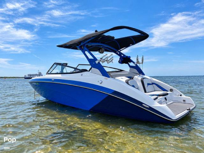 2019 Yamaha 242X E-Series