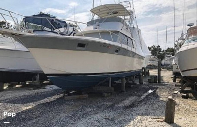 1987 Silverton 37 Convertible