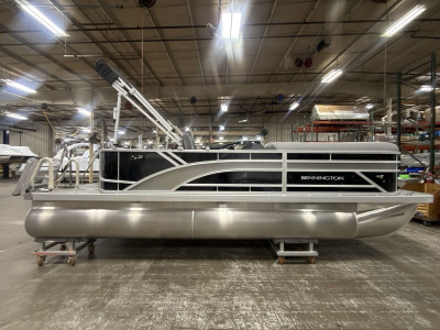 2027 Bennington 21SL