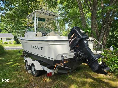 2005 Trophy 2002 WA