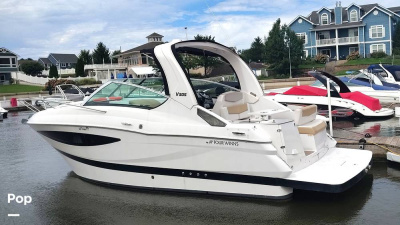 2011 Four Winns V305