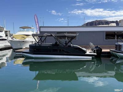 2027 Bennington M24 SB