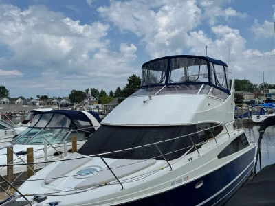 2005 Carver Yachts 33 SUPER SPORT