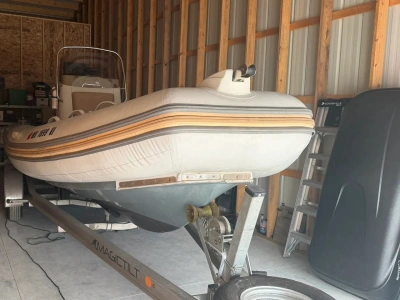 2020 Zodiac MEDLINE 660