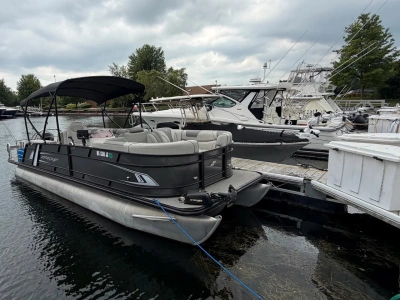 2021 Starcraft EXS3Q TRITOON