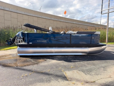 2027 Sylvan Q-20 PARTY FISH