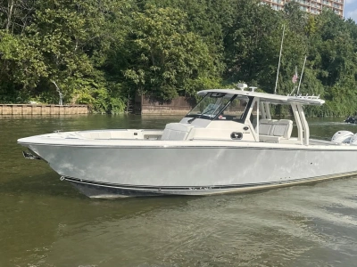 2025 Pursuit S 358