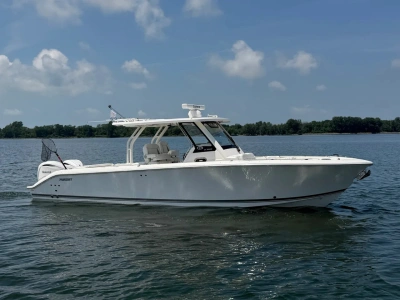 2025 Pursuit S 328