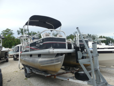 2015 Sun Tracker Bass Buggy 16 DLX