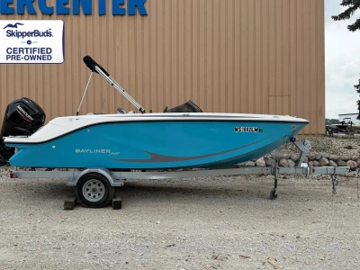 2024 Bayliner M19