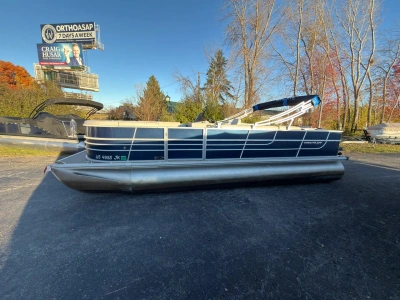 2015 Starcraft STARDECK 236