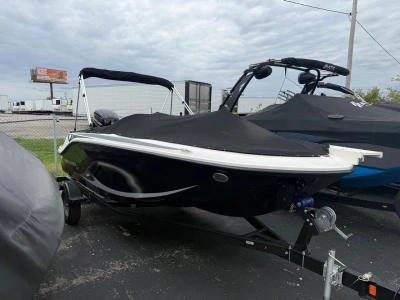 2024 Bayliner M17 ELEMENT