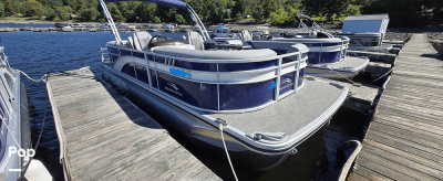 2023 Bennington SX22