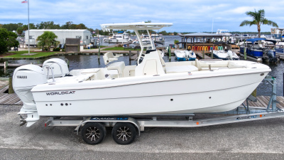 2027 World Cat 235HB