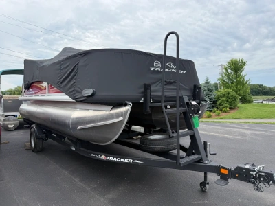 2024 Tracker BB18