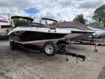 2023 Nautic Star 203 DC