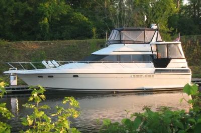 1989 Silverton 46 Aft Cabin