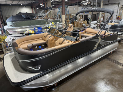2027 Tahoe LTZ 2385 Swingback VRB Windshield Tritoon & 300HP