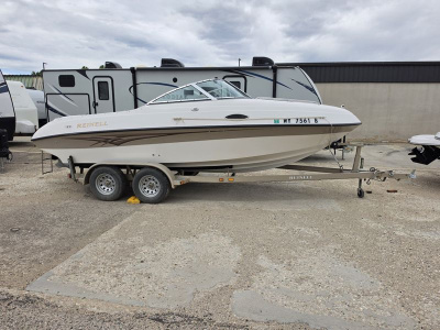 2007 Reinell 240C