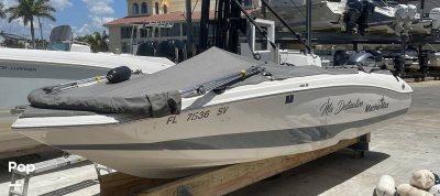 2021 Nautic Star 203sc