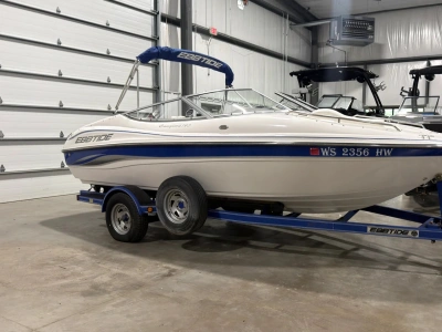 2002 Ebbtide 190 BR