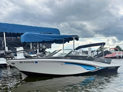 2017 Glastron GTSF 185