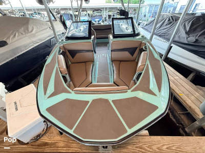 2024 Supreme S220
