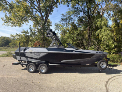 2021 Malibu T22