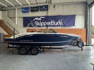 2019 Chaparral 237 SSX