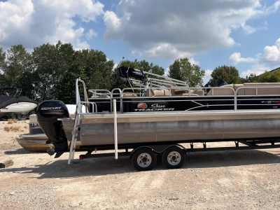 2019 Tracker 22 XP3 SPORTFISH