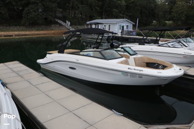 2024 Sea Ray SPX 230