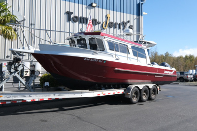 2016 Kingfisher 3025 Destination Offshore