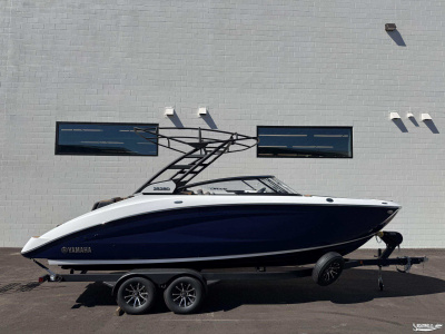 2027 Yamaha 252SD