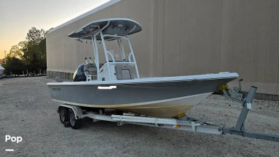 2021 Sea Pro Bay Series 208